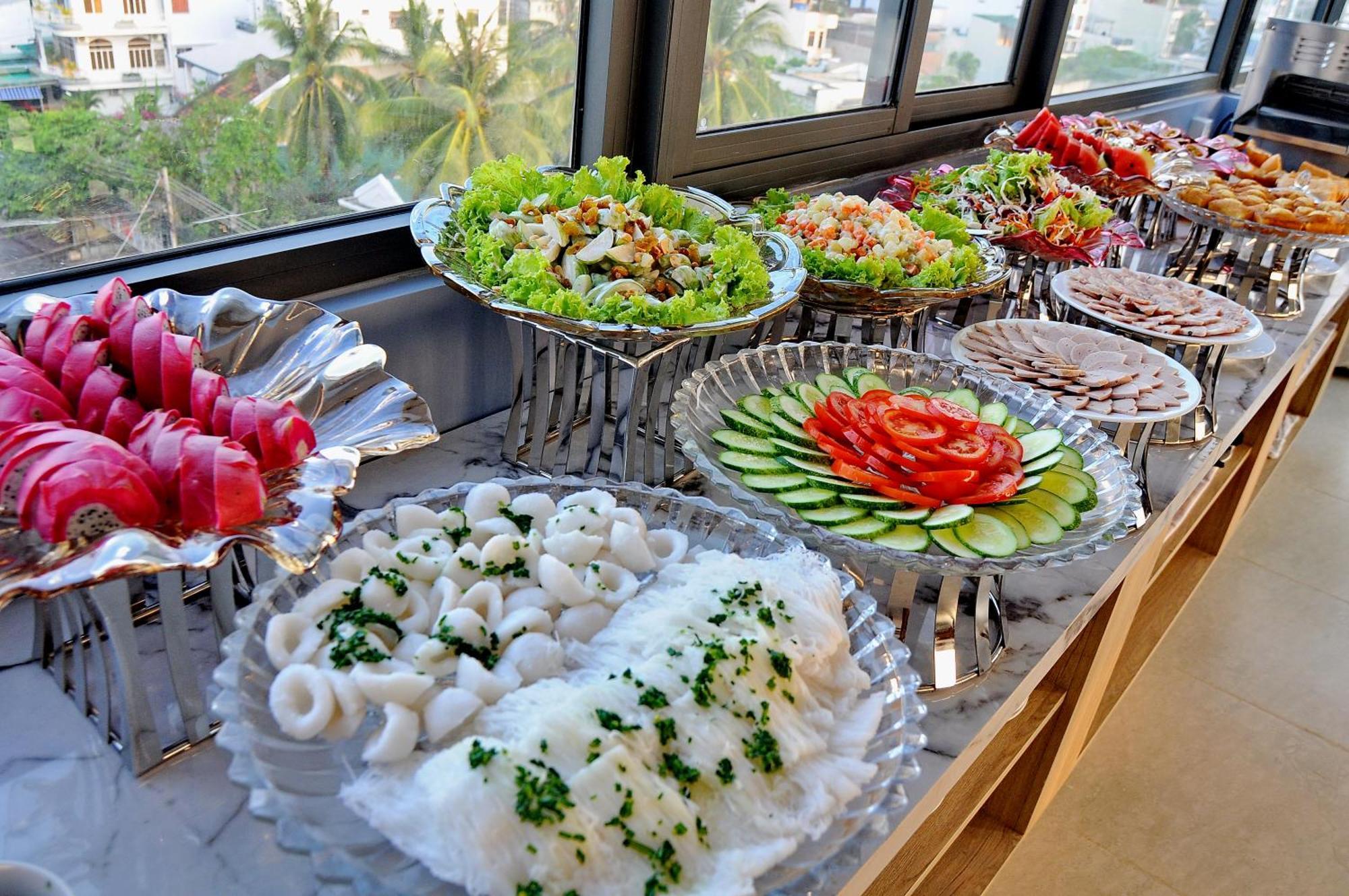 For You Hotel Nha Trang Extérieur photo